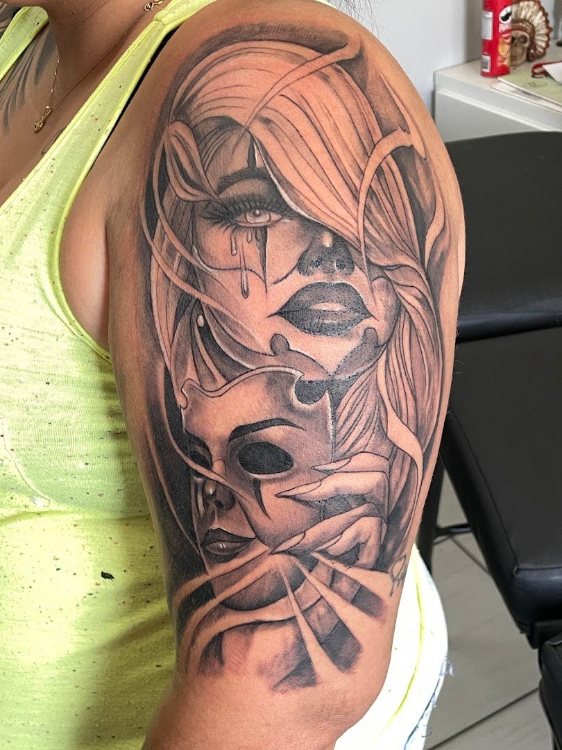 Trabalho de Estúdio de tatuagem — Bura Tattoo 1
