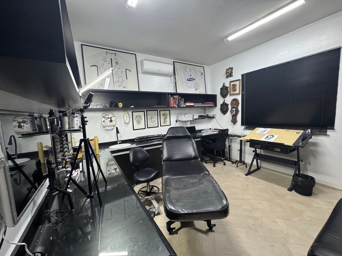 Trabalho de Estúdio de tatuagem e colocação de piercing — Santamarina Tattoo e Piercing 4