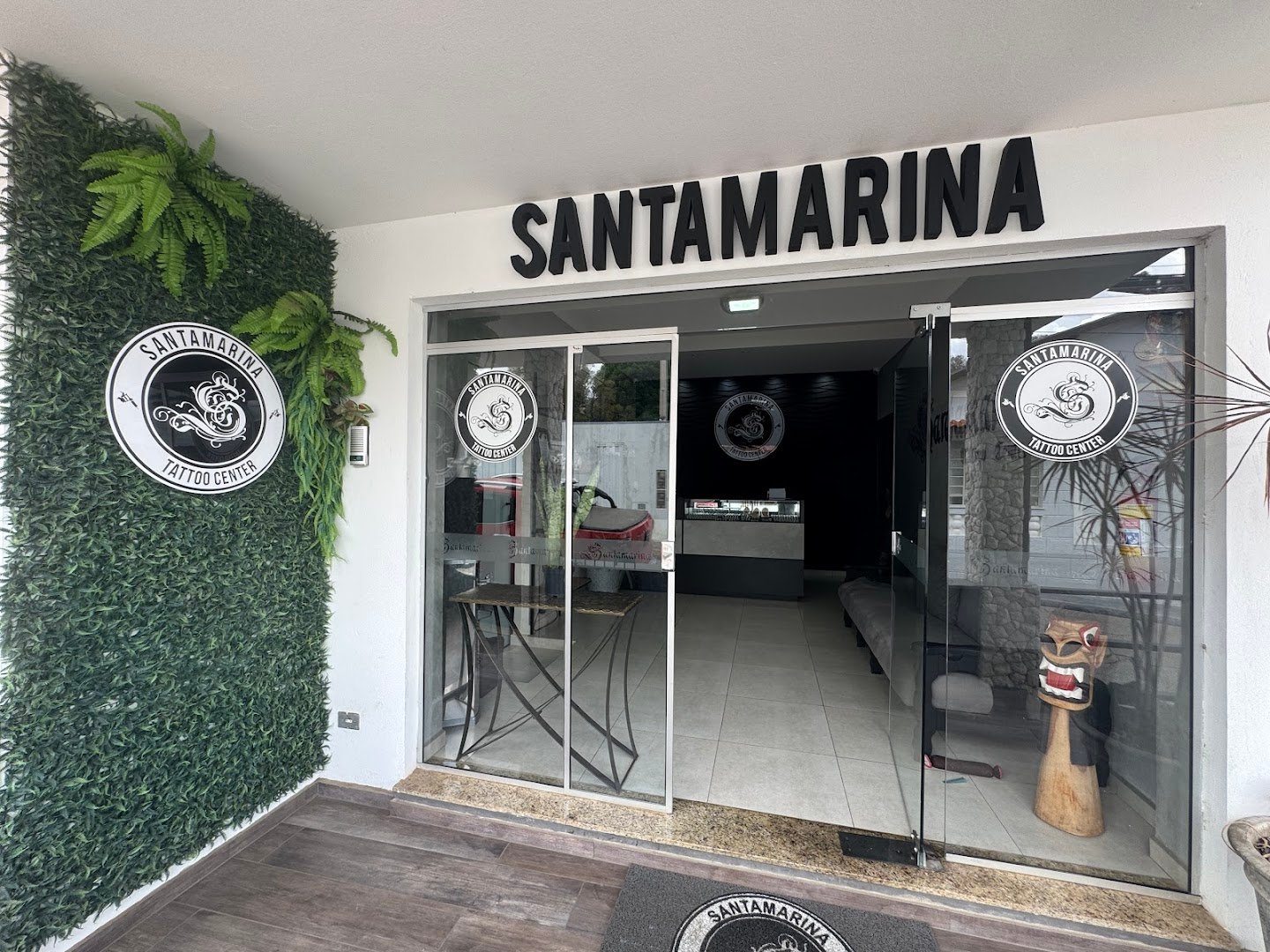 Trabalho de Estúdio de tatuagem e colocação de piercing — Santamarina Tattoo e Piercing 6