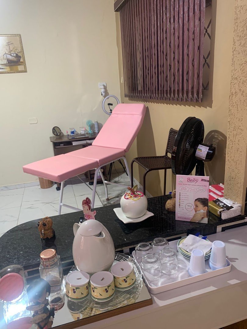 Trabalho de Serviço de colocação de piercing — Stúdio Dêe Baby & Piercing 3