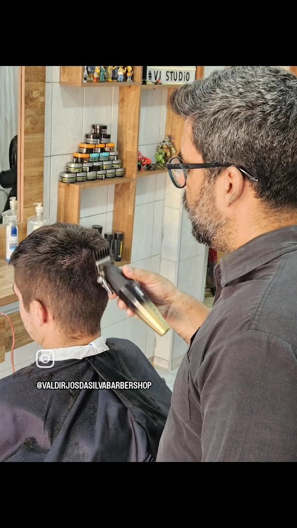 Trabalho de Barbearia — Vj Studio e clube da Luluzinha 1